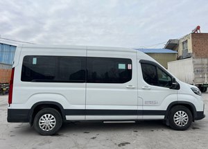 Minibús en Excelentes Condiciones, 15 Asientos, Precio Económico, Autobús Mediano de Lujo en Venta - Product Image 4