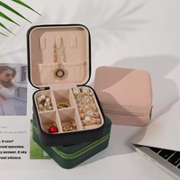 Boîte à bijoux portable avec logo personnalisé, fermeture éclair, collier, boucles d'oreilles, bague, bracelet, jonc, organiseur de voyage en cuir PU, étui cadeau