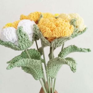 Hot Sale Valentine's Day <b>Gift</b> Wedding Decoration Handmade Roses Crochet Knitted Artificial Flower - Product Image 3