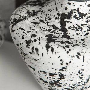 Arrangements floraux en céramique faits à la main de style rétro, vases décoratifs modernes pour comptoirs, pour la maison, les hôtels, ornements de style discret - Product Image 6