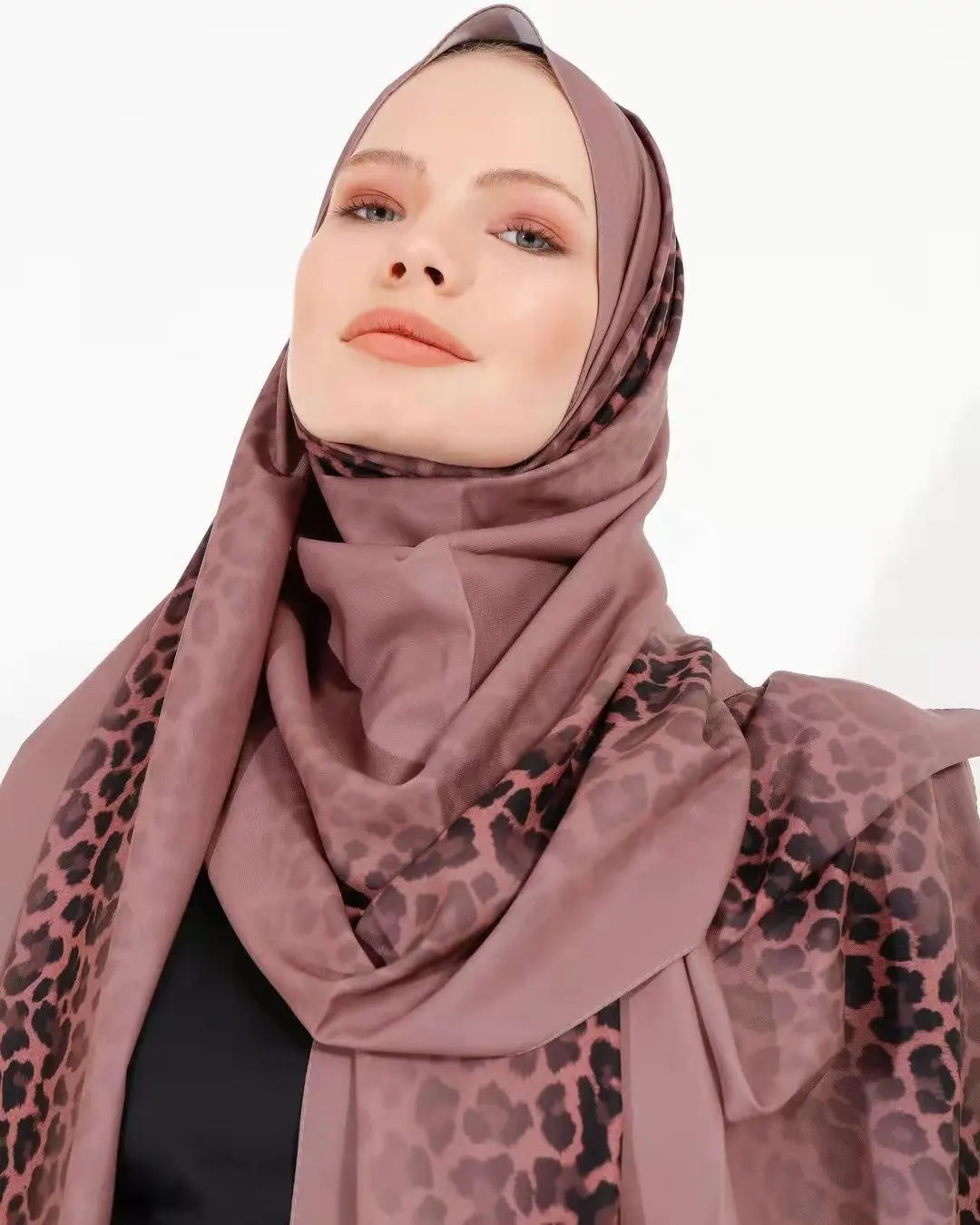 Motief Force Groothandel Dubai Turkey Malaysia Midden-Oosten Luipaard Chiffon Islamitische Sjaals Hijab Sjaal Met De Lagere Prijs