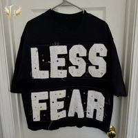 T-shirt surdimensionné personnalisé en coton épais coupe carrée cousu épaule tombante avec strass brodés et patch appliqué pour hommes
