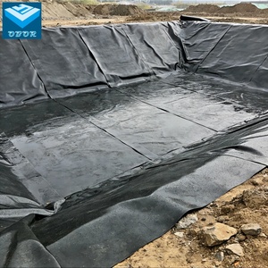 Géomembrane HDPE pour revêtement <span class=keywords><strong>de</strong></span> barrage 0,5 mm-2,0 mm, imperméable, pour grands réservoirs d'<span class=keywords><strong>eau</strong></span> et collecte d'<span class=keywords><strong>eau</strong></span> <span class=keywords><strong>de</strong></span> <span class=keywords><strong>pluie</strong></span> - Product Image 1