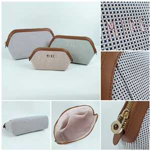 Bolsa <span class=keywords><strong>de</strong></span> <span class=keywords><strong>Maquillaje</strong></span> Ecológica Colorida Travel Grande Jacquard Terry Rosa Adorable Logo - Capacidad Grande Zipper - Product Image 4