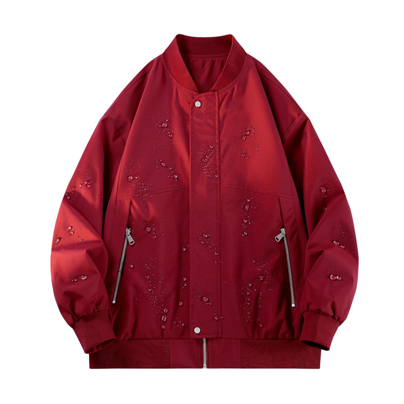 สีแดงสดใส