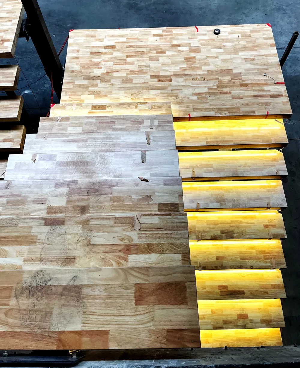 VIKO गर्म बिक्री बीच अमेरिकी ओक थाई रबर लकड़ी दांतेदार लकड़ी ठोस लकड़ी सीढ़ी चलना