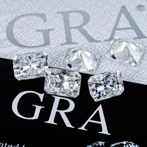 Pierre brute <span class=keywords><strong>de</strong></span> moissanite blanche taille radiant 5 carats 9x11mm, clarté DEF/GH VVS, taille brillant, pierre libre - Product Image 4