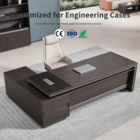 Mobilier de bureau moderne de luxe pour le PDG commercial Interchangeable Bureau de gestionnaire d'ordinateur gauche et droit pour le patron