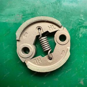 Embrague de hierro 40-5 para motor 1E40F5 de desbrozadora, piezas de recortadora de césped de 40cc 43cc, accesorios para máquinas de jardín - Product Image 4