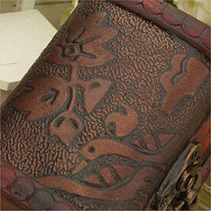 กล่องเครื่องประดับสมบัติขนาดเล็กโบราณกล่องทำด้วยมือกล่องแหวนไม้ที่มีมินิล็อคโลหะ - Product Image 3