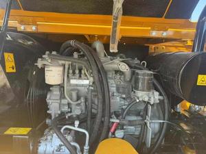 Excavadora Mini Sobre Orugas SY95C de 9.5 Toneladas de Segunda Mano con Motor Isuzu, Cilindro Hidráulico PLC MOOG - Alta Potencia de Excavación - Product Image 6