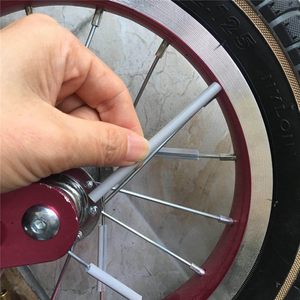 Réflecteurs d'avertissement de sécurité <span class=keywords><strong>pour</strong></span> <span class=keywords><strong>vélo</strong></span> de montagne et <span class=keywords><strong>vélo</strong></span> faciles à installer - Product Image 1