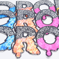 Patch brodé personnalisé en sequins, applique lettre en feutre écologique thermocollante avec support en résine pour vêtements