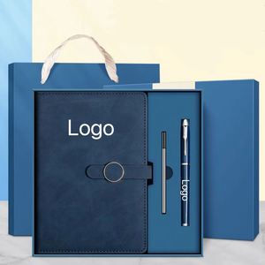 Agenda Premium Personalizada con Cubierta de Cuero Azul, Caja de Regalo, Cuaderno Magnético con Recambio y Set de Memoria USB - Product Image 1