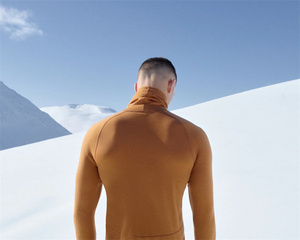 Set di Maglie Termiche a Collo Alto in Lana Merino Superfine per Uomo, Personalizzabile, Ultra-Morbido, a Maniche Lunghe per Sci in Climi Estremamente Freddi - Product Image 4