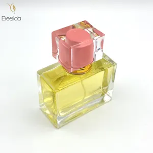 Gratis sampel botol parfum semprot kabut kaca bentuk datar 30ml 50ml dengan tutup akrilik mewah