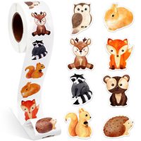Étiquettes en rouleau de papier animaux astronautes au design personnalisé Autocollant de récompense pour enseignants Autocollants planètes rondes