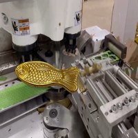 Machine à emballer le chocolat en forme de poisson avec feuille d'aluminium, haute production, conception personnalisée automatique