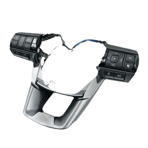 Interruptores de botones para volante Toyota Hilux Fortuner modelos 2022 2023 2024 con conector de material ABS - Product Image 1