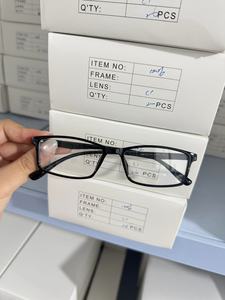 Venta al por mayor <span class=keywords><strong>de</strong></span> fábrica: Montura <span class=keywords><strong>de</strong></span> <span class=keywords><strong>gafas</strong></span> ópticas TR90 <span class=keywords><strong>de</strong></span> aro completo, clásicas cuadradas, para uso diario, para hombres y mujeres, listas para usar. - Product Image 4