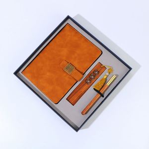 Ensemble de cadeaux d'entreprise personnalisés, papeterie promotionnelle avec logo d'entreprise, carnet en cuir PU de luxe personnalisé, marque-page et stylo - Product Image 1