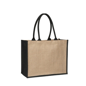 Sac fourre-tout en toile de jute personnalisé avec logo imprimé, bandoulière et fermeture, idéal pour les courses - Product Image 5