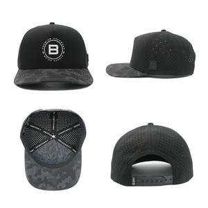 Gorra de Golf Personalizada de Alto Rendimiento, Impermeable, con Logotipo de Goma Cortado con Láser, Visera Plana, 5 Paneles, Transpirable, con Soporte para Tees - Product Image 2