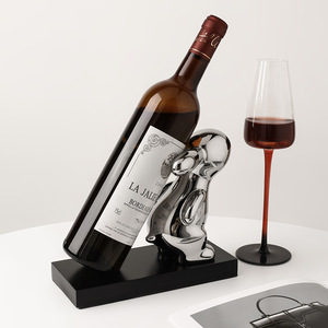 2025 Groothandel Creatieve Konijn Wijnrek Aanpasbaar 100% Hoge Kwaliteit Keramische Wijnkast Decoraties Voor Woonkamer Geglazuurd - Product Image 2