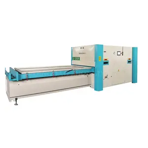 Máquina laminadora automática de prensa al vacío de PVC para fabricación de membranas de película para puertas de armarios de madera