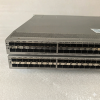 Switch Stackable Seri 9200 N9K-C92160YC-X-SY 48-Port 208Gbps dengan QoS SNMP Kapasitas 3.2Tbps untuk Jaringan Pusat Data