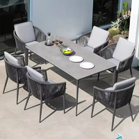 Ensemble de meubles de jardin personnalisés ensemble table et chaises de tissage en corde pour l'extérieur table cadre en aluminium pour restaurant