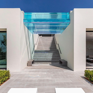 Conceptions de piscine en acrylique pour piscines hors sol Raccords de piscine fabriqués en usine Matériaux modernes et fonctionnels de haute qualité - Product Image 3