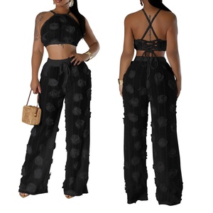 Ensemble 2 pièces tendance pour femme : haut court à lacets et pantalon ample en maille transparente de couleur unie - Product Image 2