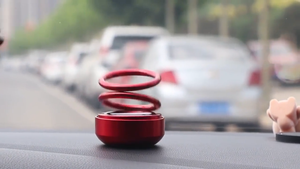 Purificateur d'air de voiture, diffuseur de <span class=keywords><strong>parfum</strong></span>, <span class=keywords><strong>parfum</strong></span> solide rotatif à double anneau solaire pour accessoires intérieurs de voiture, aromatique - Product Image 2