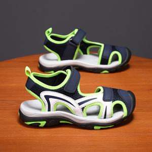 2025 été nouvelles sandales à bout fermé pour garçons enfant en bas âge chaussures de plage boucle sangle fermeture plat antidérapant semelle souple maille respirante - Product Image 3