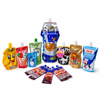 Machine automatique de remplissage et de bouchage de sachets à bec verseur pour jus, boissons, lait, sauces et détergents