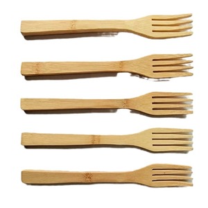 Tenedor de comida de bambú de cuatro puntas de estilo chino hecho a medida, tenedor para frutas y pasteles, tenedor para repostería, juego de vajilla de bambú, hecho a medida y - Product Image 4