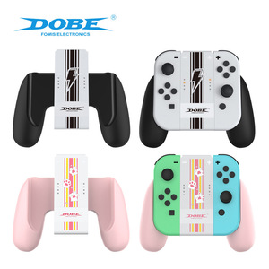 Dobe ที่ชาร์จ ITNS-873B <span class=keywords><strong>แบ</strong></span>บกริปข้อเสียสำหรับ n-<span class=keywords><strong>SWITCH</strong></span> ที่ใส่<span class=keywords><strong>แบ</strong></span><span class=keywords><strong>ต</strong></span>เตอรี่แบบมีสายรัดด้านหลัง1200mAh ใน<span class=keywords><strong>ต</strong></span>ัว - Product Image 4