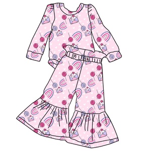 Ensemble 2 pièces personnalisable par sublimation pour la Saint-Valentin, comprenant une barboteuse pour bébé fille et un pantalon respirant en papier kraft à motif cloche, idéal pour Pâques. - Product Image 4