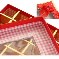 Boîte de papier carte blanche personnalisée pour la décoration de mariage faveurs boîte cadeau boîte d'emballage de chocolat de fleur