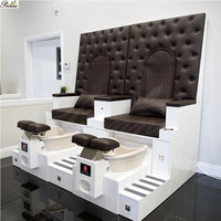 Idées de station de pédicure de style banc pour salon de beauté SPA avec doublure jetable