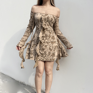 Robe en tricot déchirée pour femme, épaules dénudées, manches cloche, détail ruban, ourlet asymétrique, style Y2K, mode décontractée urbaine - Product Image 2