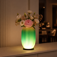 Lampe de chevet créative nordique avec vase à fleurs - Lampe à ondulations d'eau RGB imprimée en 3D pour chambre à coucher
