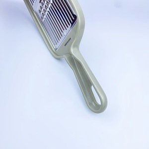 Grattugia affettatrice verdure carote cavolo coreano robot da cucina taglierina manuale accessori da cucina fornisce <span class=keywords><strong>cose</strong></span> utili <span class=keywords><strong>per</strong></span> la <span class=keywords><strong>casa</strong></span> - Product Image 5