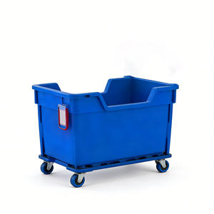 Chariot à linge en plastique, état neuf, POUR SERVICE hôtelier - Product Image 3
