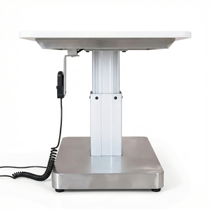 Mesa de Operaciones Quirúrgicas Eléctrica Premium ClearSight CGETL-005 para Perros y Gatos, Fácil de Limpiar, con Superficie en V Ajustable en Altura - Product Image 1