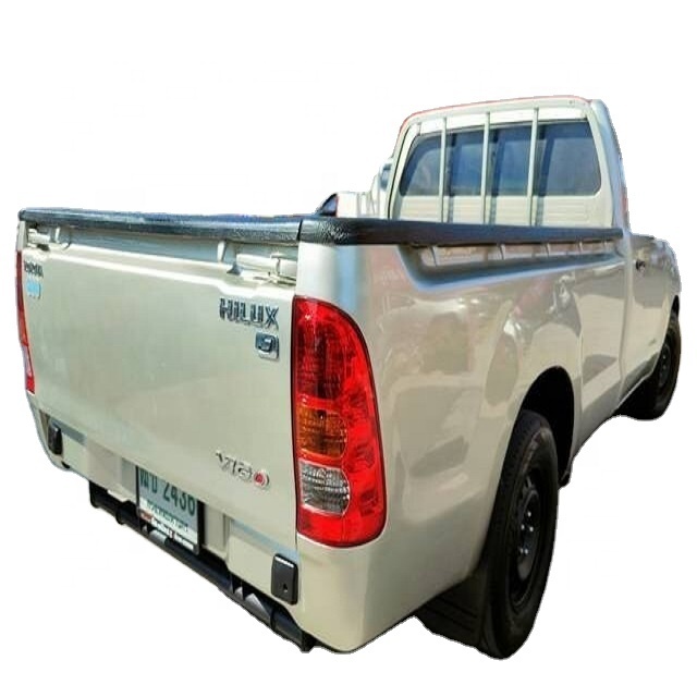Довольно бывший в употреблении 2011 TOYOTA HILUX 2,7 готовый к одиночной кабине