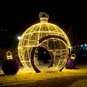 Customized Ip65 <b>Led</b> Christmas <b>Ball</b> Arch For Indoor Holiday Festival Party Displays For Outdoor Decorations - Product Image 1