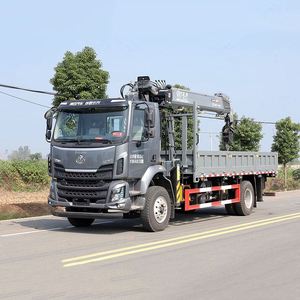 Grue montée sur camion Dongfeng M3 4*2, fournie directement par l'usine, équipée d'une flèche télescopique de 8 tonnes, application large, durable - Product Image 3