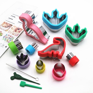 Cortador de <span class=keywords><strong>Galletas</strong></span> y Sándwiches de Acero Inoxidable Personalizado y Colorido, Cortador de Frutas y Verduras con Forma de Dinosaurio, Ecológico - Product Image 3